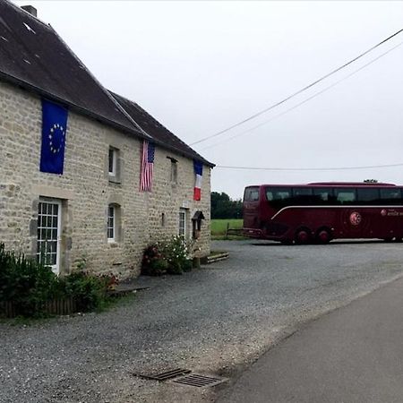 Chevrerie De La Huberdiere Liesville-sur-Douve Luaran gambar