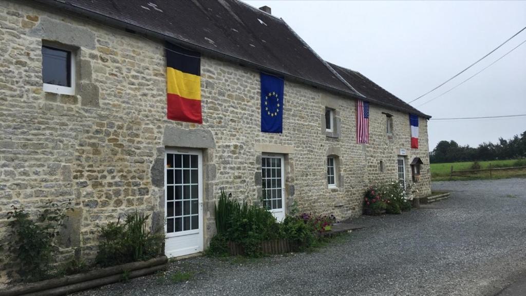 Chevrerie De La Huberdiere Liesville-sur-Douve Luaran gambar