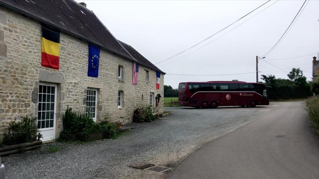 Chevrerie De La Huberdiere Liesville-sur-Douve Luaran gambar